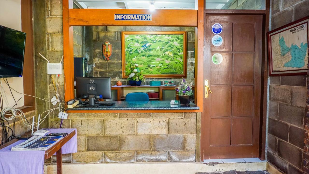 Oyo 1488 Hotel Cemara Asri Lembang Εξωτερικό φωτογραφία